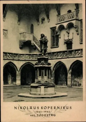 Ak Bielany Kraków Krakau Polen, Statue von Nikolaus Kopernikus, Innenhof, 400. Todestag