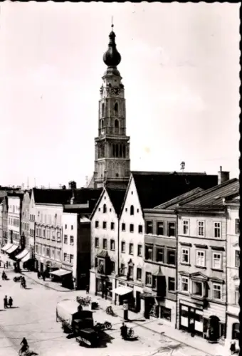 Ak Braunau am Inn Oberösterreich, Stadtplatz mit St. Stephansturm,  Gebäude, Fahrzeuge, Menschen