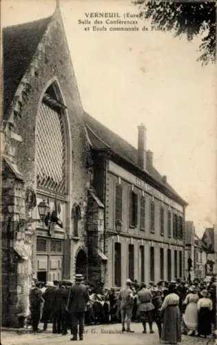 CPA Verneuil Eure, Salle des Conferences, Ecole communale