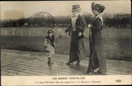 Ak Les Modes Nouvelles, Jupe Pantalon, Frauen in Hosenkleidern auf der Rennbahn, Reunion d'Auteuil