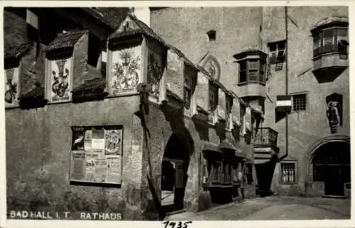 Ak Bad Hall Oberösterreich,  Rathaus, Plakate, 1935
