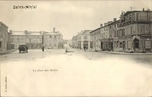 Ak Saint Mihiel Meuse, Place des Halles