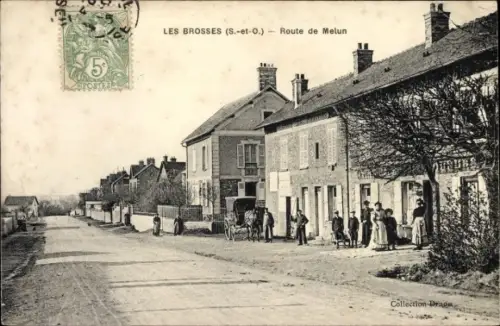 Ak Les Brosses Yonne, Route de Melun