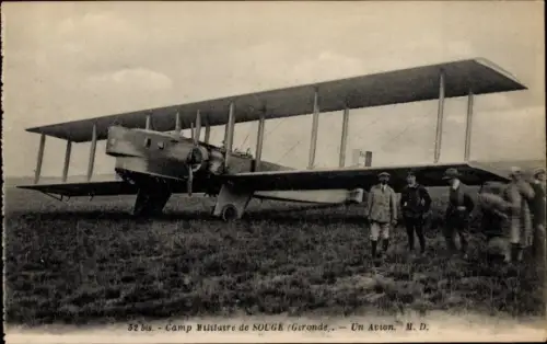 Ak Souge Gironde, Camp Militaire, Un Avion