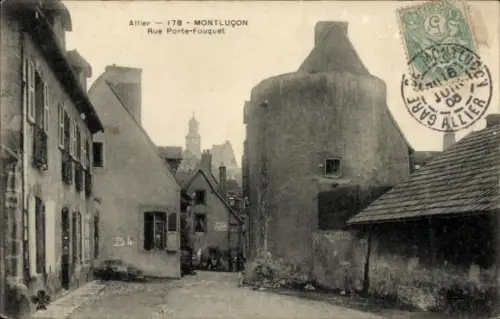 Ak Montluçon Allier,  Rue Porte-Fouquet,  Gebäude, Poststempel, Stempel vom 18. Juni 20