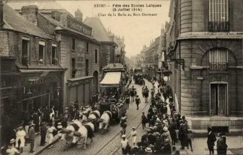 CPA Reims Marne, Fête des Ecoles Laiques, 5 Juillet 1914, Char de la Belle au Bois Dormant