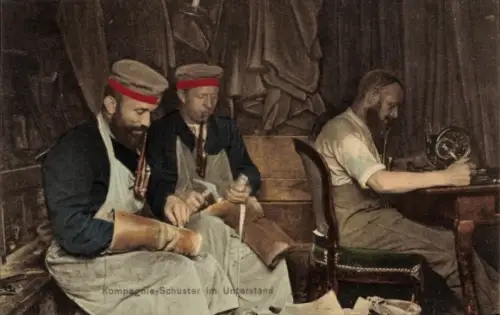 Ak Kompagnie Schuster im Unterstand, rauchende Soldaten, I WK