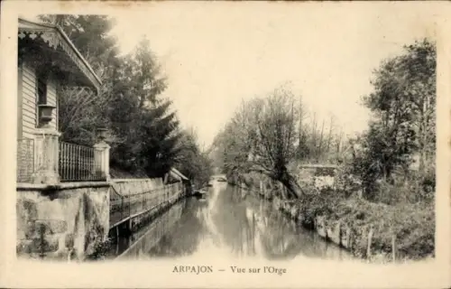 Ak Arpajon Essonne,  Blick auf den Fluss l'Orge, Bäume, Kanal, 