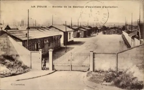 Ak La Folie Val-d’Oise, Entrée de la Section d'ouvriers d'aviation