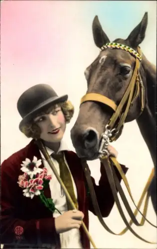 Ak Frau mit Pferd, Blumen, Portrait