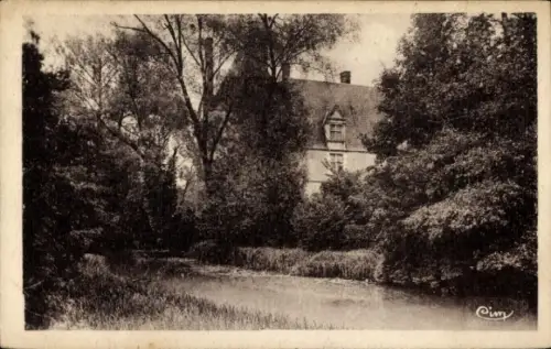Ak Saint Amand en Puisaye Nièvre, Vrille, Schloss