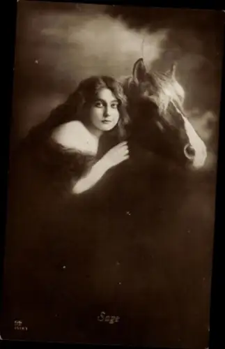 Ak Sage, Frau mit Pferd, GG Co 1573 1