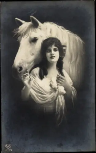 Ak Frau und Pferd, Porträt