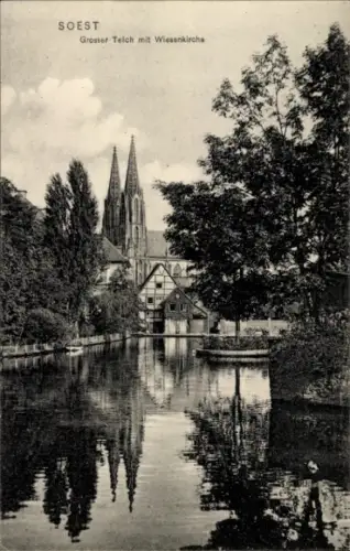 Ak Soest in Westfalen, Großer Teich, Wiesenkirche