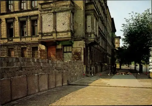Ak Berlin Mitte, Mauer an der Bernauer Straße