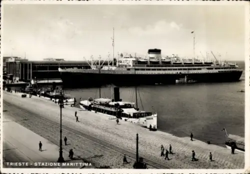 Ak Triest Trieste Friuli Venezia Giulia, Dampfer Oceania, Hafen