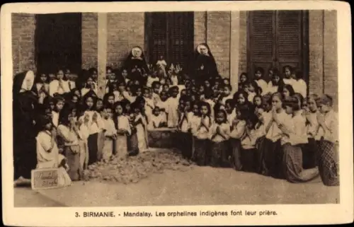 Ak Mandalay Myanmar Burma, Les Soeurs St. Joseph de l'apparition, Les orpelines indigenes