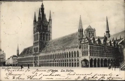 Ak Ypres Ypern Flandern, Les Halles