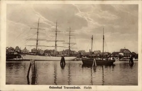 Ak Travemünde Lübeck Schleswig Holstein, Hafenpartie