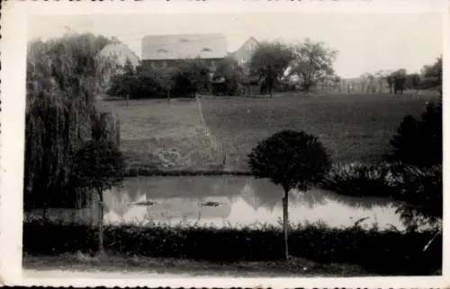 Foto Ak Langenchursdorf Callenberg in Sachsen, Teich, Häuser