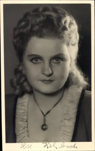 Foto Portrait einer Frau, Künstlerin, Ilse, Unbekannte Persönlichkeit, Halskette