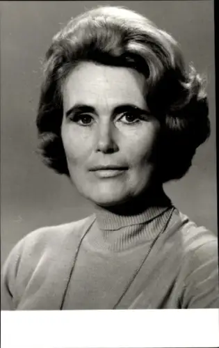 Foto Journalistin Julia Dingwort-Nusseck, Portrait, Autogramm