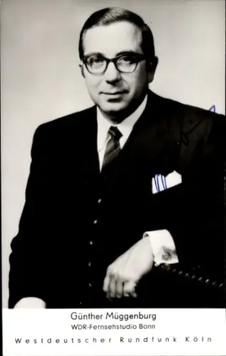 Autogrammkarte Journalist und Reporter Günther Müggenburg, Portrait, Autogramm