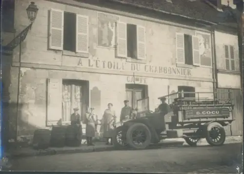 Foto Meru Oise, Etoile du Charbonnier