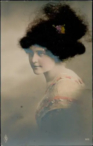 Echthaar Ak Frauenportrait, coloriert, PFB 609