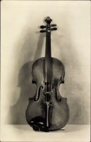 Ak Violine, Musikinstrument