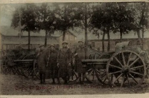 Ak Camp de Beverloo Beverlo Beringen Flandern Limburg, Belgische Armee, Artillerie, Geschütze