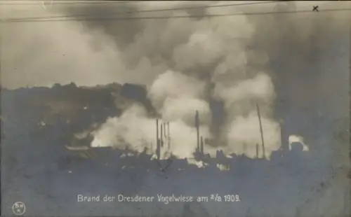 Ak Dresden Altstadt Johannstadt, Festplatz Vogelwiese, Brand am 2.8.1909