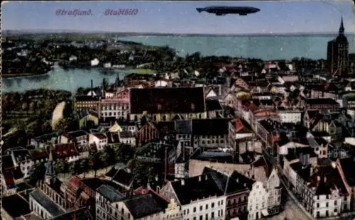 Ak Stralsund in Vorpommern, Stadtbild, Zeppelin