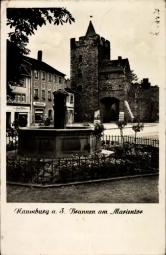 Ak Naumburg an der Saale, Brunnen am Marientor