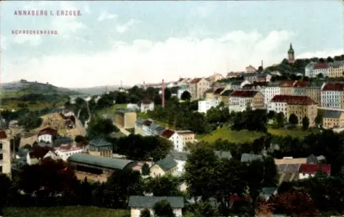 Ak Annaberg Buchholz im Erzgebirge, Panorama einer Stadt am Hang, zahlreiche Häuser, Kirchturm, S