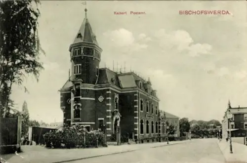 Ak Bischofswerda in Sachsen, Kaiserl. Postamt,  Architektur, Sicht von der Straße