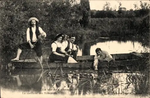 Ak Frankreich, Menschen im Ruderboot, Fluss