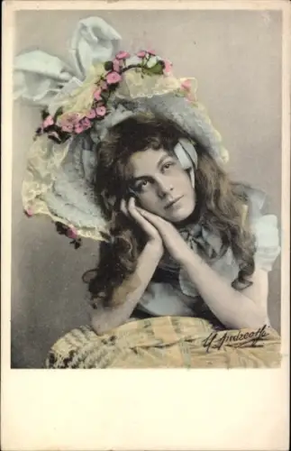 Ak Frau mit Hut, Portrait