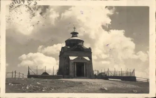 Ak Hochschneeberg Niederösterreich, Elisabethkirchlein,  Wolken, Landschaft