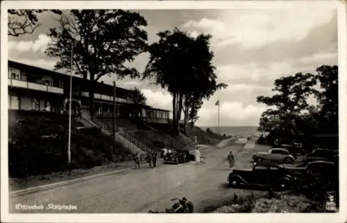 Ak Ostseebad Kölpinsee auf Usedom, Weg zum Strand, Meer