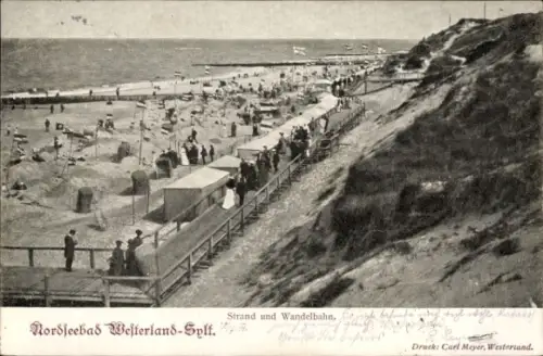 Ak Westerland auf Sylt, Strand mit Badekörben, Spaziergänger auf Wandelbahn, Holzgeländer, Dünen,