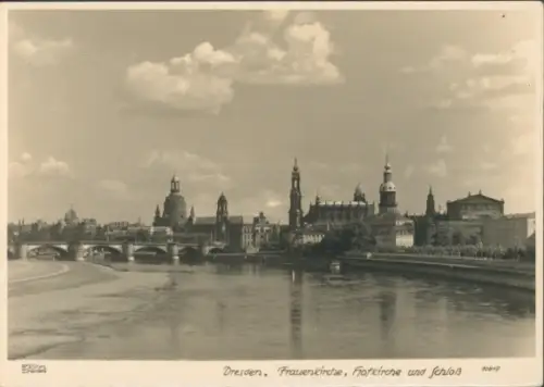 Ak Dresden, Frauenkirche, Hofkirche, Schloss