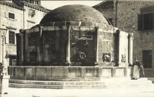 Foto Ak Ragusa Dubrovnik Kroatien, Onofrio-Brunnen