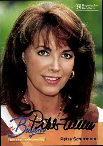 Autogrammkarte Fernsehmoderatorin Petra Schürmann, Portrait, Autogramm