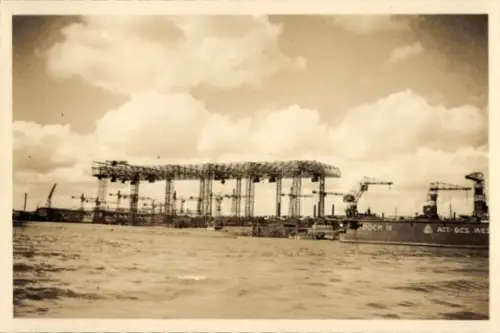 Foto Hansestadt Bremen, Kran