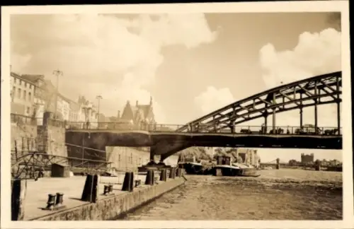 Foto Hansestadt Bremen, Brücke, Fluss