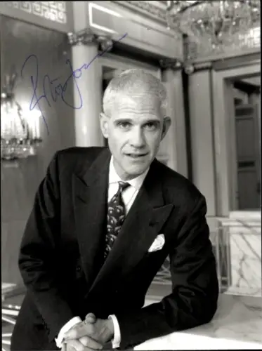 Foto Moderator Jonas Peter, Portrait, Autogramm