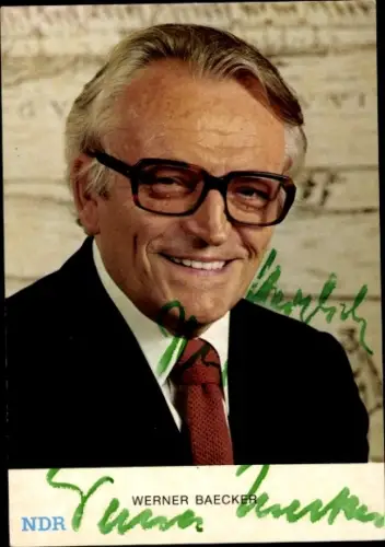 Ak Moderator Werner Baecker, Portrait, NDR, Autogramm