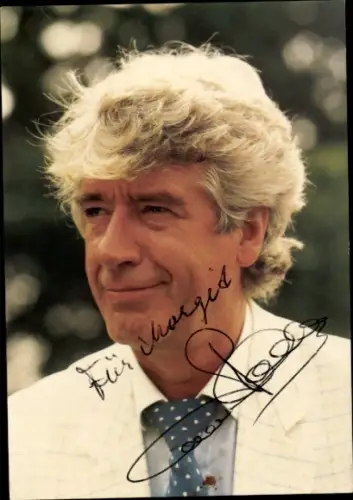 Ak Schauspieler und Showmaster Rudi Carrell, Portrait, Krawatte, Autogramm