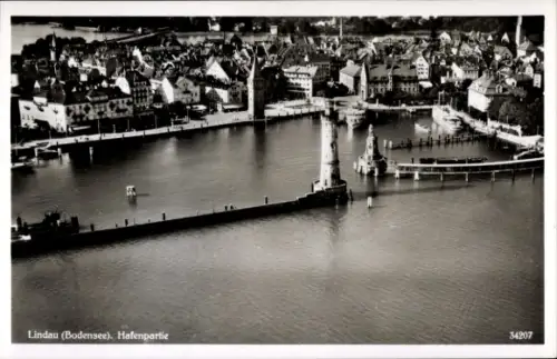 Ak Lindau am Bodensee Schwaben, Fliegeraufnahme